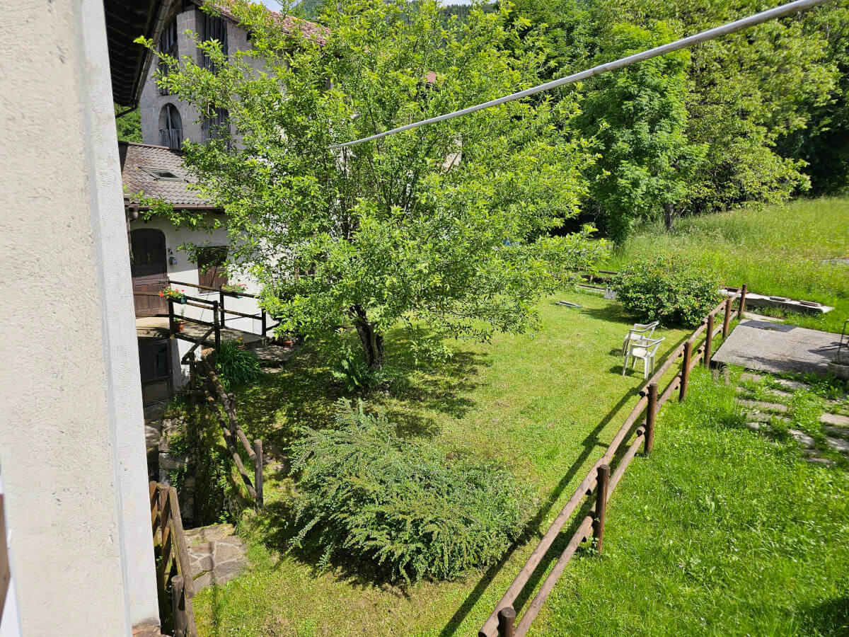 SOCCHIEVE – OTTIMO INVESTIMENTO CON GIARDINO E BOSCO